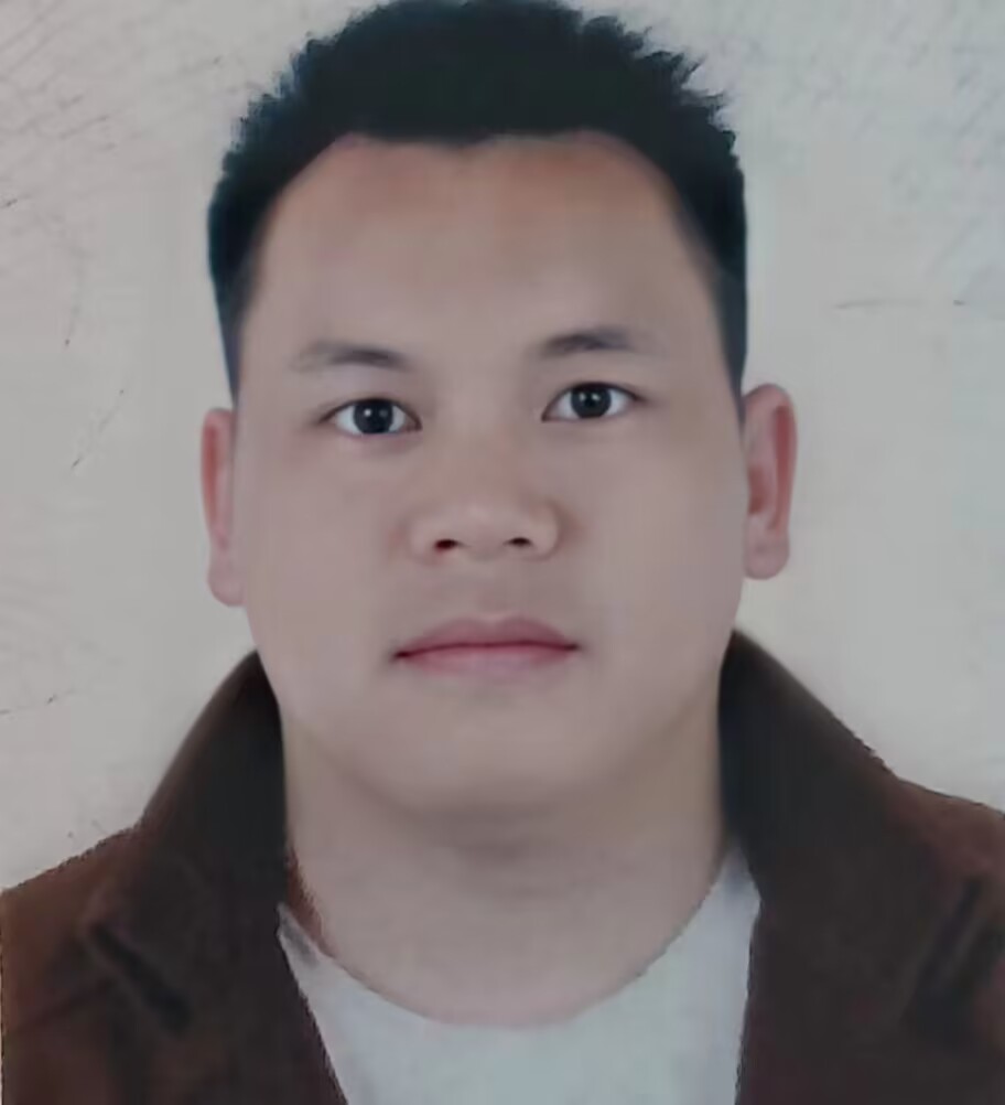 钟艺龙