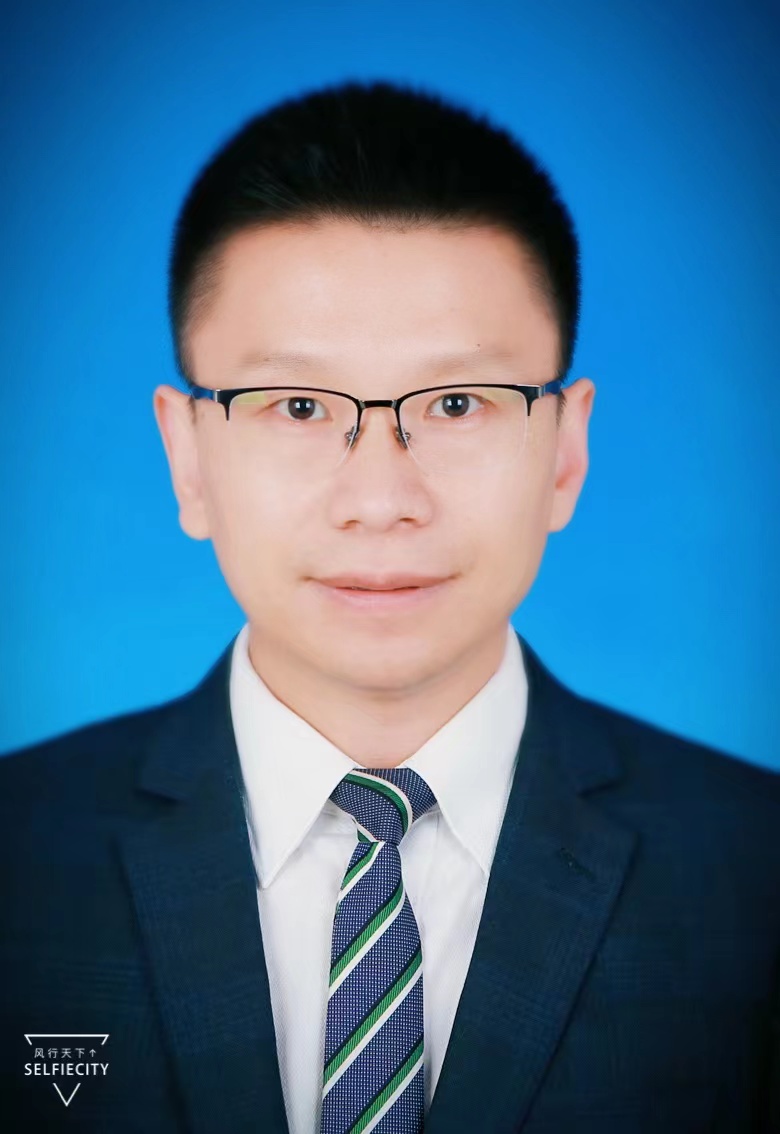 封钦行