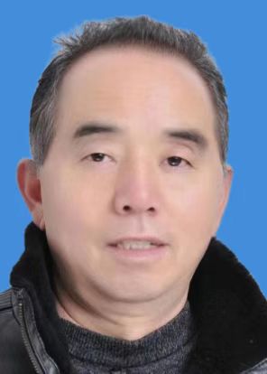 王立春