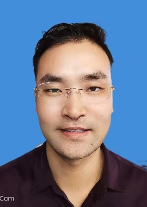 赵兴磊