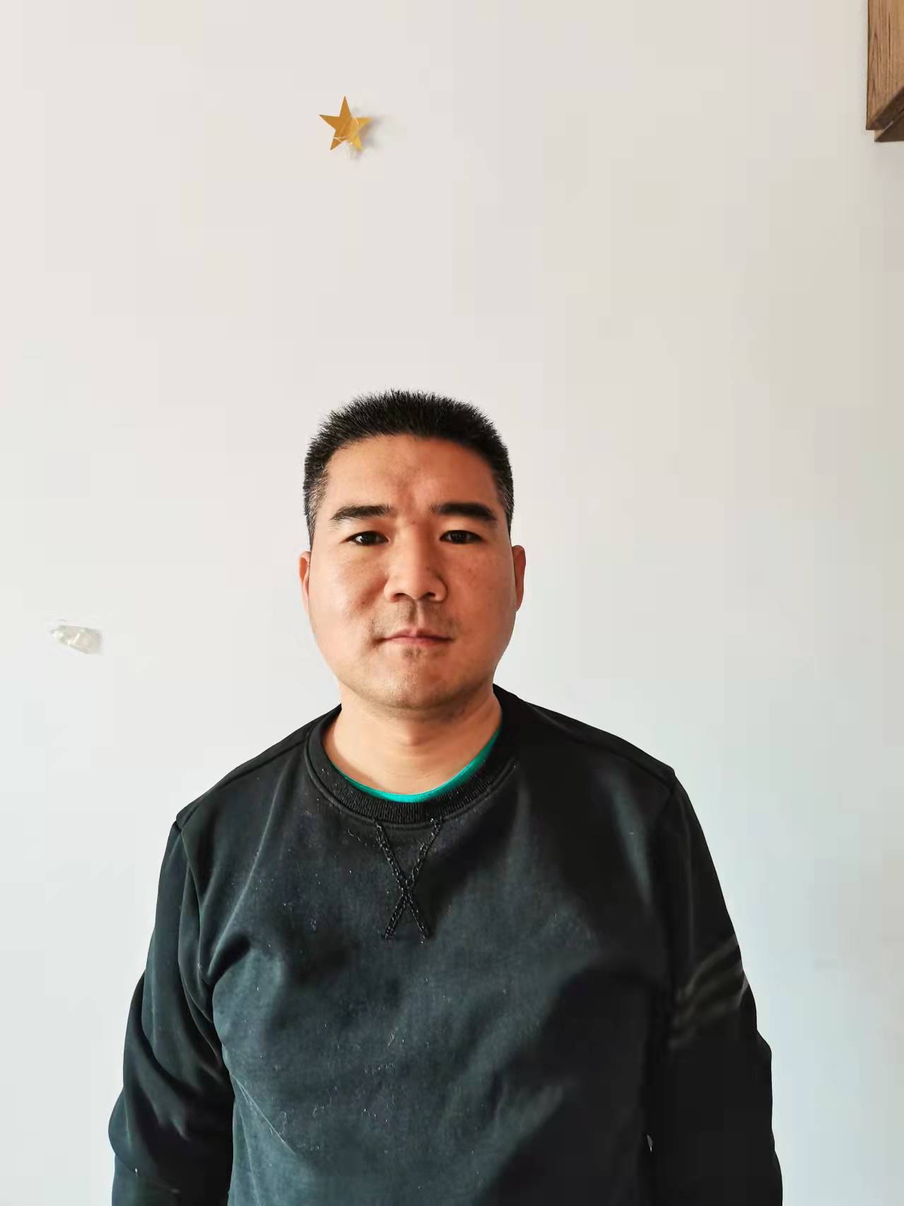张义伟
