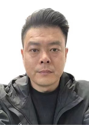 卢文龙