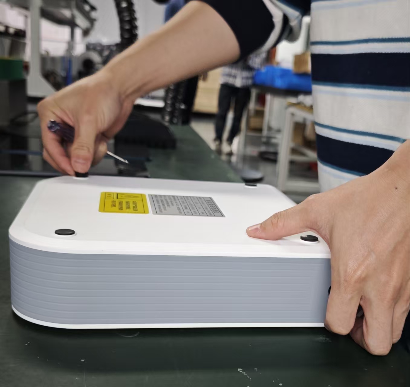 脉动旋磁健康仪